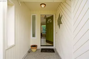 9405 NE 81st Ave, Vancouver, WA 98662 - Photo 4