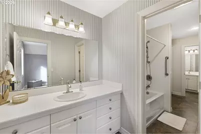 1947 NE 21st Ave, Canby, OR 97013 - Photo 36