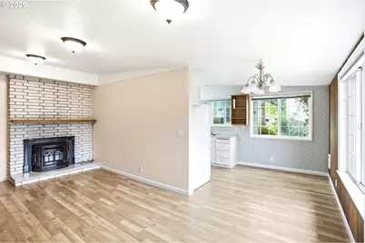 105 E 39th Ave, Eugene, OR 97405 - Photo 18