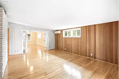 105 E 39th Ave, Eugene, OR 97405 - Photo 14