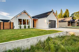 750 Washington St, Woodland, WA 98674 - Photo 32