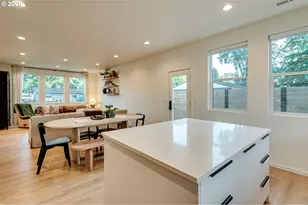 750 Washington St, Woodland, WA 98674 - Photo 10