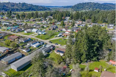 1932 Willow St, Myrtle Point, OR 97458 - Photo 24