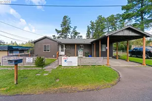 1848 Thomas Ave, Coos Bay, OR 97420 - Photo 20