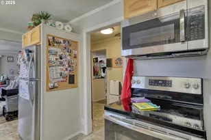 1848 Thomas Ave, Coos Bay, OR 97420 - Photo 30