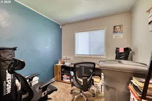 1848 Thomas Ave, Coos Bay, OR 97420 - Photo 36