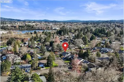 11920 SW Murphy Ln, Beaverton, OR 97008 - Photo 2