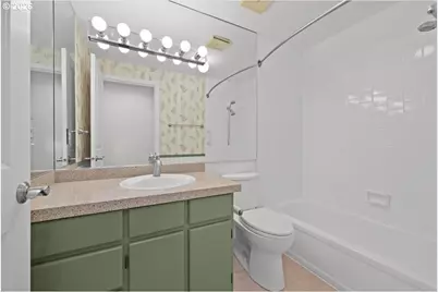 11920 SW Murphy Ln, Beaverton, OR 97008 - Photo 38