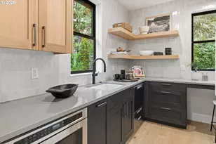 14100 Knaus Rd, Lake Oswego, OR 97034 - Photo 12