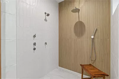 14100 Knaus Rd, Lake Oswego, OR 97034 - Photo 24