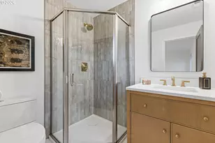 14100 Knaus Rd, Lake Oswego, OR 97034 - Photo 32
