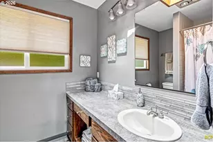 1720 9th St, Columbia City, OR 97018 - Photo 20