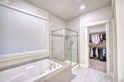 8303 SE Sitka St, Hillsboro, OR 97123 - Photo 16