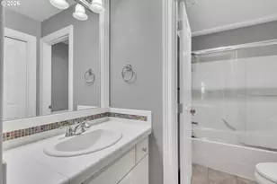 10547 SE Charlotte Dr, Happy Valley, OR 97086 - Photo 36