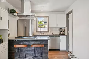 13943 SE Lincoln St, Portland, OR 97233 - Photo 12