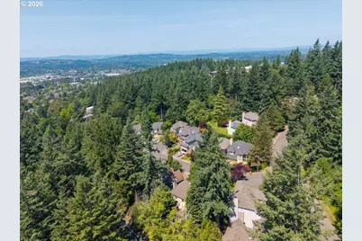 50 Cervantes Cir, Lake Oswego, OR 97035 - Photo 18