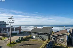 300 N Pacific St, Rockaway Beach, OR 97136 - Photo 26