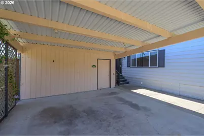 1444 NW 9th Ct, McMinnville, OR 97128 - Photo 6