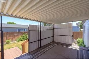 1444 NW 9th Ct, McMinnville, OR 97128 - Photo 4