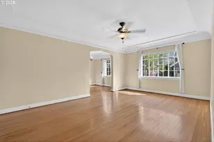 2325 NE Flanders St, Portland, OR 97232 - Photo 6