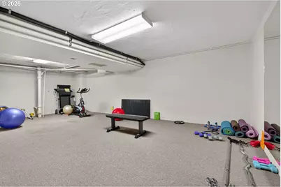 2325 NE Flanders St #8, Portland, OR 97232 - Photo 26