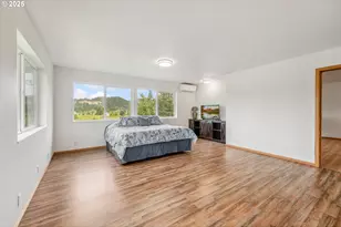 250 Valley View Rd, Sutherlin, OR 97479 - Photo 10