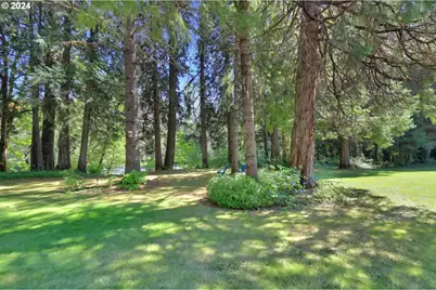 56411 McKenzie Hwy #6, McKenzie Bridge, OR 97413 - Photo 18