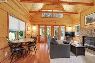 56411 McKenzie Hwy, McKenzie Bridge, OR 97413 - Photo 14