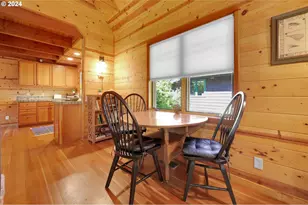 56411 McKenzie Hwy, McKenzie Bridge, OR 97413 - Photo 10