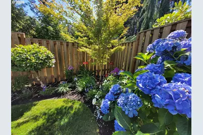 22784 SW 104th Ter, Tualatin, OR 97062 - Photo 16