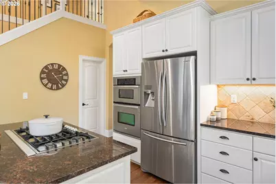 22784 SW 104th Ter, Tualatin, OR 97062 - Photo 6