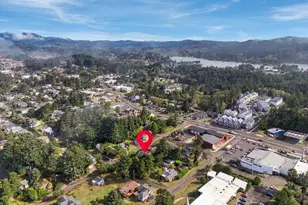 1824 NW 26th St, Lincoln City, OR 97367 - Photo 28