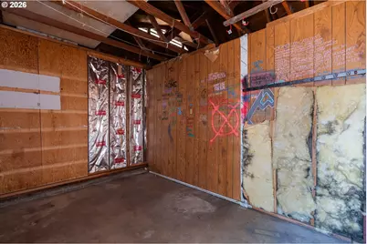 7675 Gladstone Ave, White City, OR 97503 - Photo 24