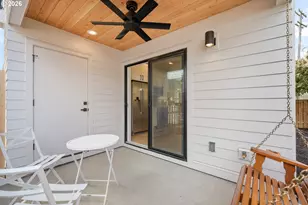 6949 N Burr Ave, Portland, OR 97203 - Photo 30