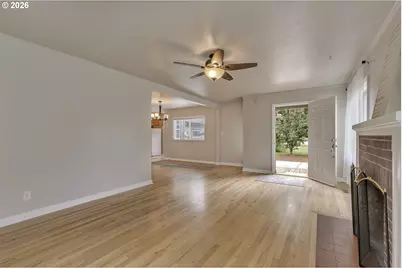 1013 NE Birchwood Dr, Hillsboro, OR 97124 - Photo 8