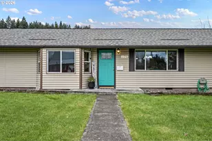 678 5th Ave, Sweet Home, OR 97386 - Photo 2