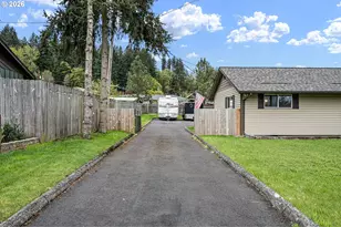 678 5th Ave, Sweet Home, OR 97386 - Photo 4
