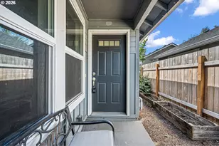 593 Hanover St, Eugene, OR 97402 - Photo 4