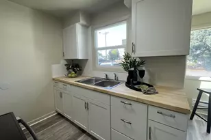 465 Davis St, Eugene, OR 97402 - Photo 12
