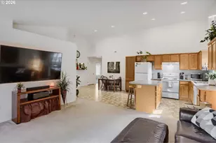 912 12th St, Lafayette, OR 97127 - Photo 6