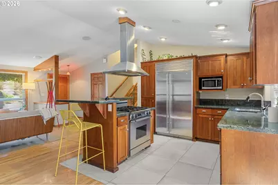 4600 NW Kiwanda Dr, Portland, OR 97229 - Photo 8