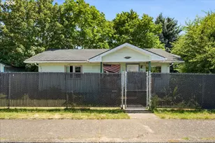 8506 NE Prescott St, Portland, OR 97220 - Photo 2