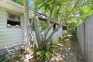8506 NE Prescott St, Portland, OR 97220 - Photo 4