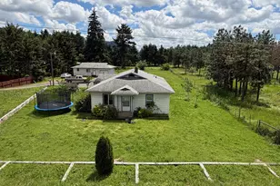 33802 Market Rd, Creswell, OR 97426 - Photo 2