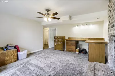 740 SE Camellia Ct, Hillsboro, OR 97123 - Photo 10