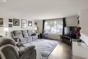 740 SE Camellia Ct, Hillsboro, OR 97123 - Photo 6