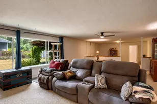 9250 NE Levee Rd, Portland, OR 97211 - Photo 2