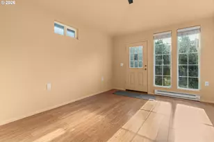 4222 SW Hume St, Portland, OR 97219 - Photo 32