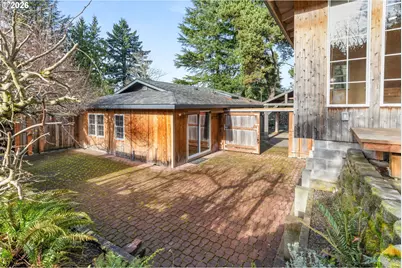 4222 SW Hume St, Portland, OR 97219 - Photo 42