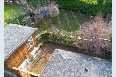 4222 SW Hume St, Portland, OR 97219 - Photo 36